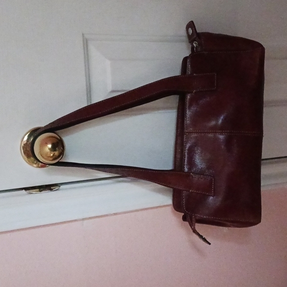 Fossil Leather Baguette Style Purse - Picture 2 of 10